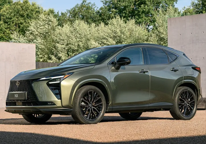 Lexus NX 2027