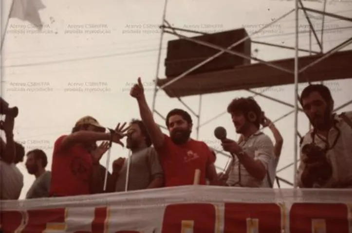 Lula durante ato de campanha ao governo de São Paulo