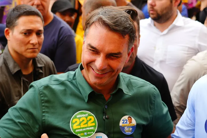 Flávio Bolsonaro durante campanha eleitoral