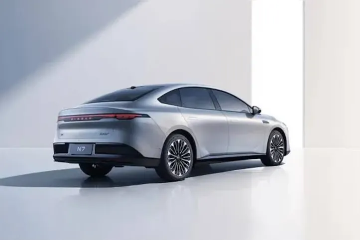 Nissan N7