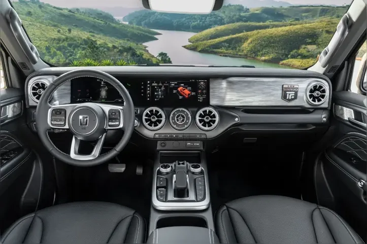 Interior GWM Tank 300 TerraForce