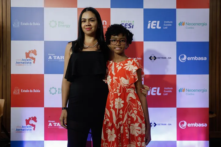 Estudante Isabella Oliveira Gonçalves Santos (categoria Tirinhas)
Professora orientadora Geisiane Silva Araújo