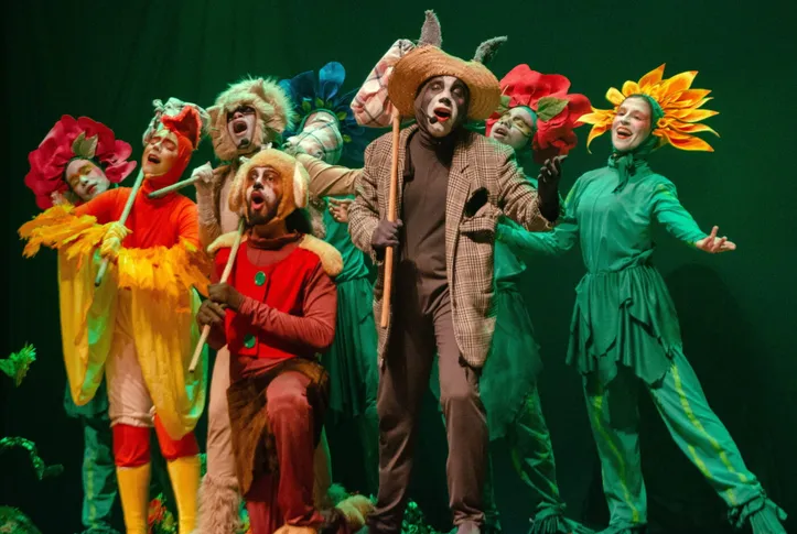 Clássico infantil “Os Saltimbancos” ganha apresentação especial no Teatro Molière durante o feriadão das crianças.