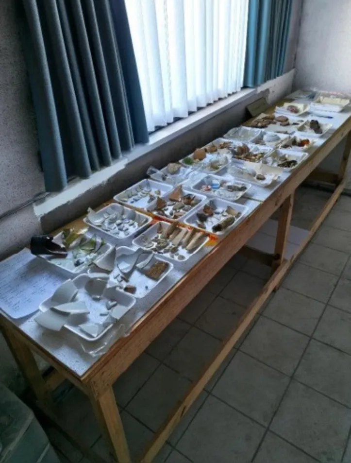 Curadoria do material recolhido no sítio arqueológico