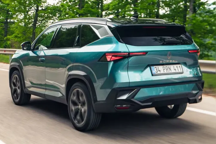 Traseira Renault Boreal híbrido 4x4