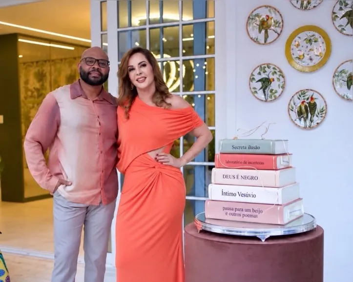 Wesley Correia e sua amada, Liz Matos, celebrando a vida entre poesia, afeto e cumplicidade