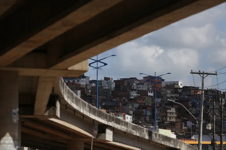 Viaduto na Rótula do Abacaxi