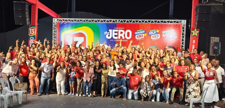 Imagem ilustrativa da imagem Rowenna Brito reúne cerca de 200 educadores em Salvador e fortalece mobilização pela reeleição de Lula