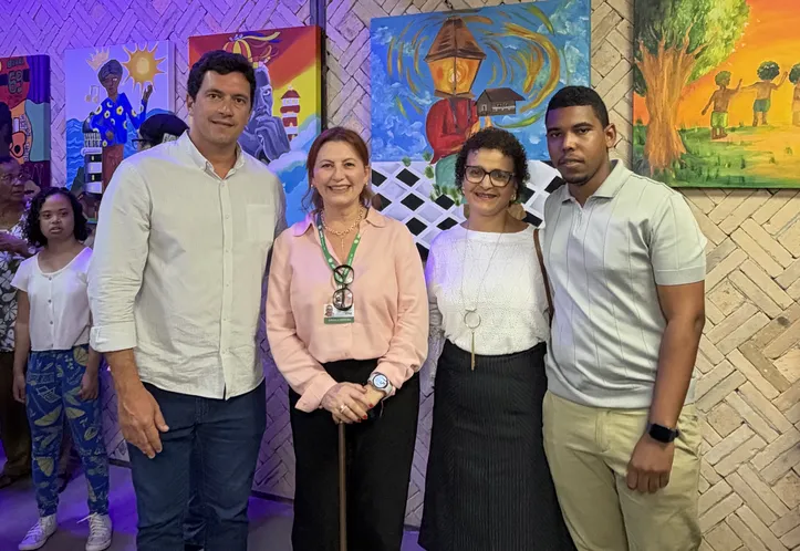 Joaquim Correia de Melo Neto, Ângela Ventura, Cláudia Rêgo e Rodrigo Gabriel, autor da obra Mosaico