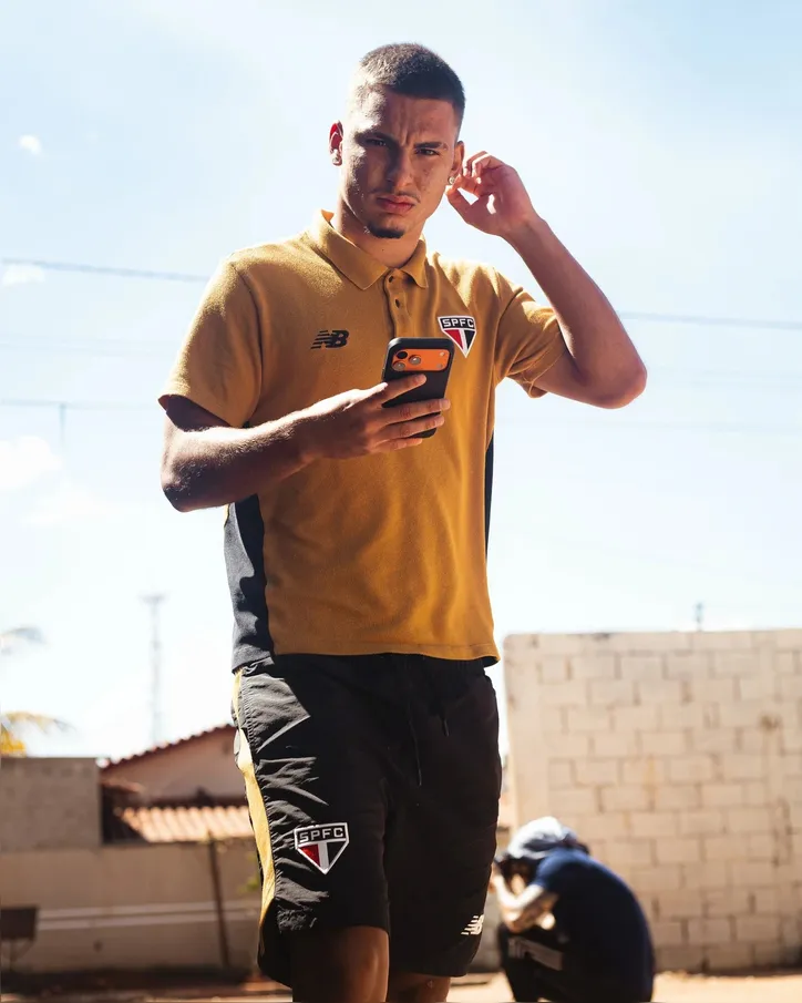 Nicolas Francisco pelo São Paulo