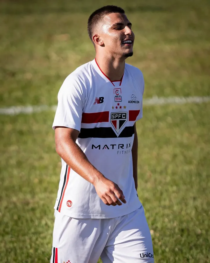 Nicolas Francisco pelo São Paulo