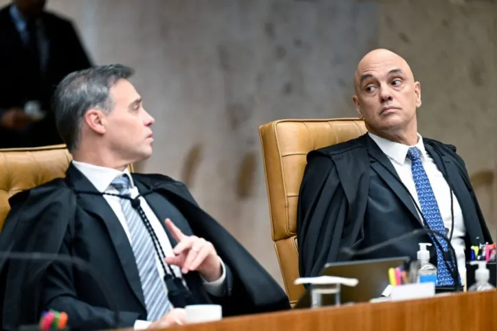 Moraes e Mendonça trocaram acusações