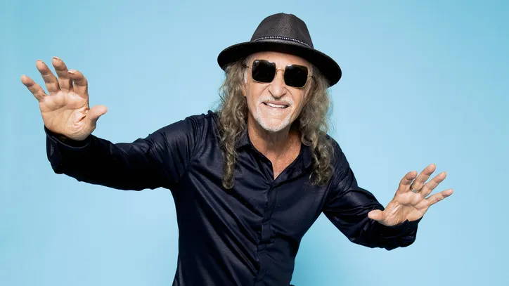 Alceu Valença se apresenta no Festival Conexão com o Paraíso, em Praia do Forte