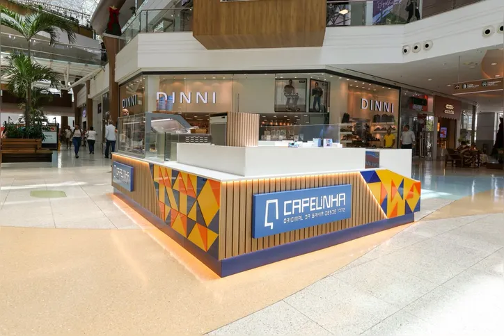 Capelinha inaugurou sua nova sorveteria no Salvador Shopping