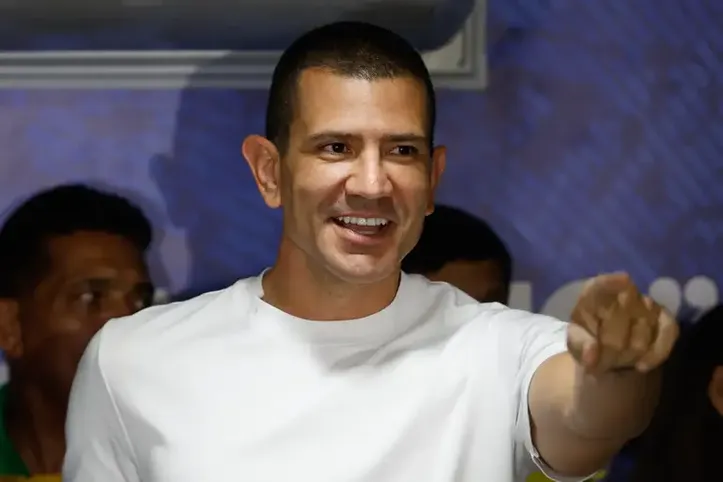 Douglas Ruas (PL