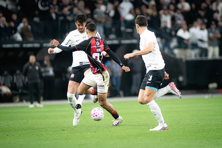 Vitória contra o Corinthians