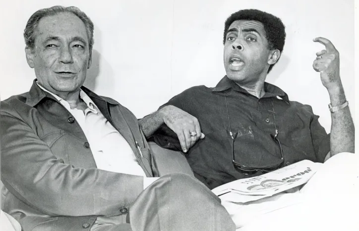 Waldir Pires com o cantor e compositor Gilberto Gil