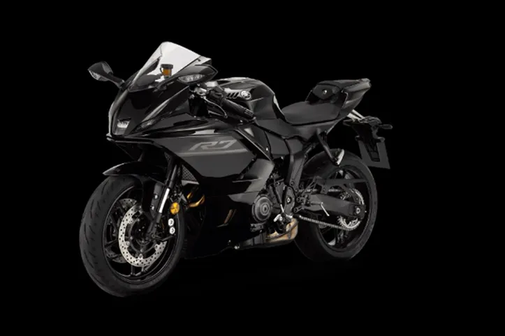 Yamaha R7