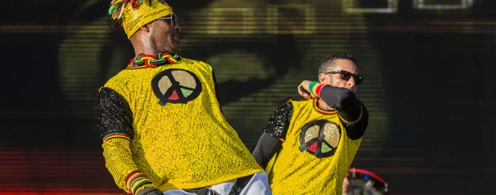 Olodum, Didá e Anderson do Samba celebram o samba-reggae















Olodum, Didá e Anderson do Samba celebram a história e a força do samba-reggae em programação gratuita no Pelourinho.