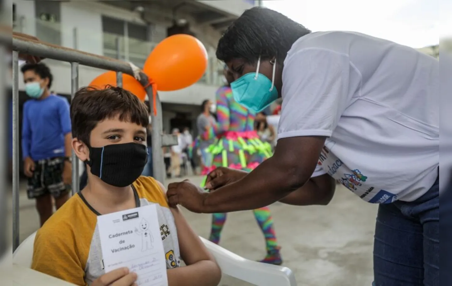 Imunização infantil marcou início da campanha iniciada nesta manhã em Salvador