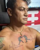 Imagem ilustrativa da imagem Popó tatua luta contra Whindersson: "Na pele e no coração"