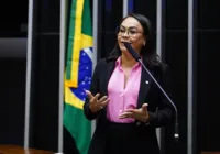 Deputada propõe suspender parcelas de programa em caso de desemprego