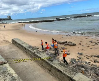 Alvenarias desabam à beira mar na Ondina por causa de erosão marinha