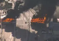 Criminosos incendeiam mais de 30 ônibus na zona oeste do Rio