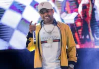 Ao som de 'Calma, Calabreso', Lá Fúria agita público no circuito Dodô