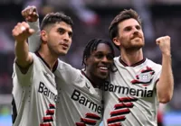 Bayer Leverkusen goleia Eintracht e chega a 48 partidas sem perder