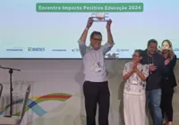 Cachoeira recebe prêmio por ação com crianças especiais