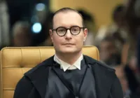 STF forma maioria por impedimento de Zanin para julgar Bolsonaro