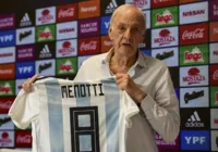 Técnico campeão mundial com a Argentina morre aos 85 anos