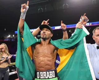 Campeão olímpico, Robson Conceição inaugura academia de boxe; confira