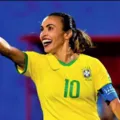 Marta comemora escolha do Brasil como sede da Copa feminina de 2027 imagem