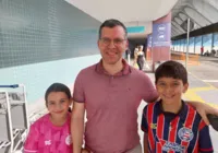 AeroLucho: tricolores fazem festa no aeroporto para receber joia uruguaia