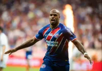 Caminho aberto para novo camisa 9? Bahia anuncia saída de Estupiñan