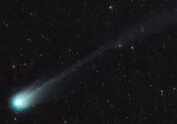 Cometa raro brilha nos céus do Brasil hoje à noite; confira