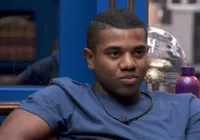 Davi Brito volta ser alvo de críticas na internet