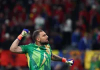 Itália vence Albânia de virada na Eurocopa