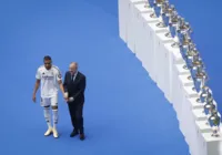 Mbappé promete 'dar a vida' ao Real Madrid durante apresentação