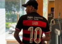 Neymar aparece com camisa de Gabigol e camisa 99 responde: "Combinou muito"