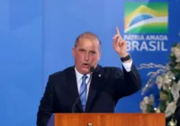 Onyx Lorenzoni exalta voto de papel após participar de eleições na Itália