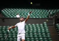Recuperado de lesão no joelho, Djokovic vai participar de Wimbledon