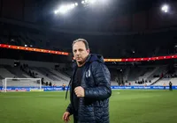 Sem Everaldo e com Estupiñan de saída, confira as opções de Ceni