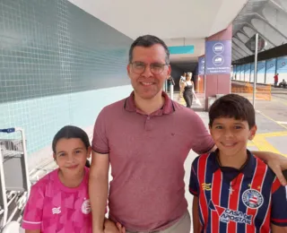 AeroLucho: tricolores fazem festa no aeroporto para receber joia uruguaia