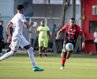 Bola murcha? Centroavantes do Vitória não marcam desde março