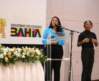 "É preciso muitas mãos", diz Rowenna sobre transformação na educação