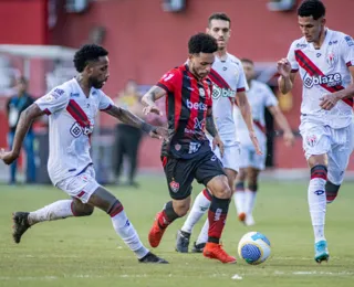 Vitória perde para o Atlético-GO e segue sem vencer no Brasileirão