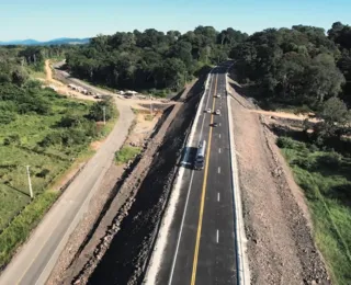 Etapa do trecho 1 da Ferrovia de Integração Oeste-Leste é entregue